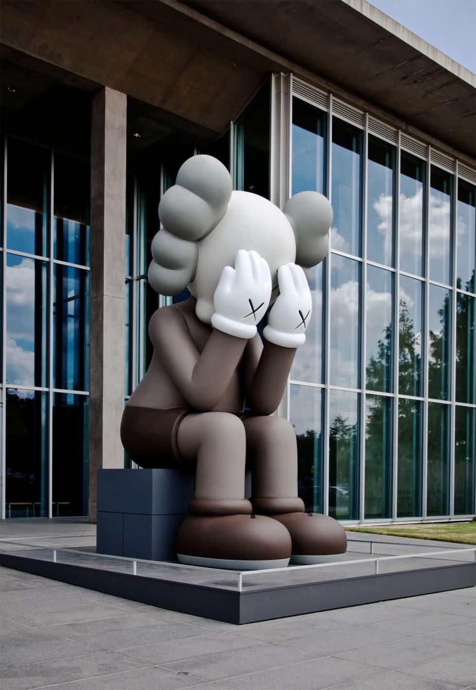 KAWS