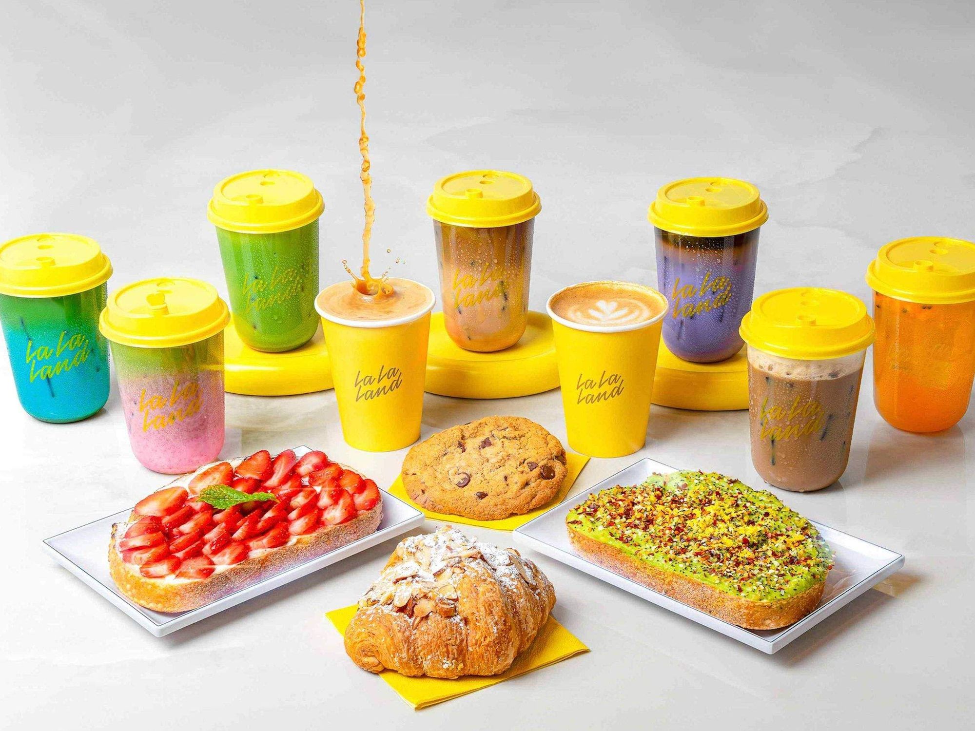 la la land kind cafe