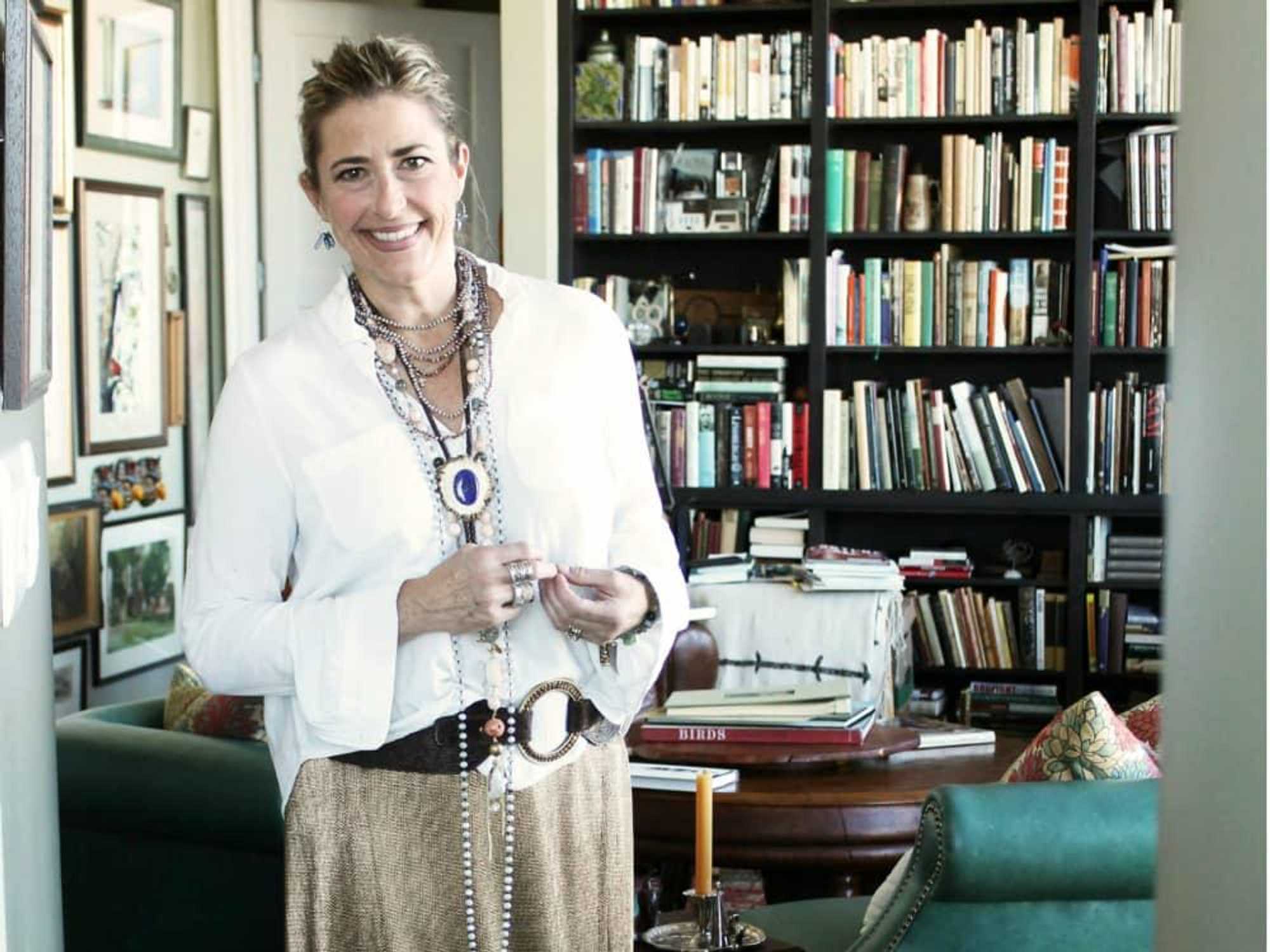 Leslie Harding Distler