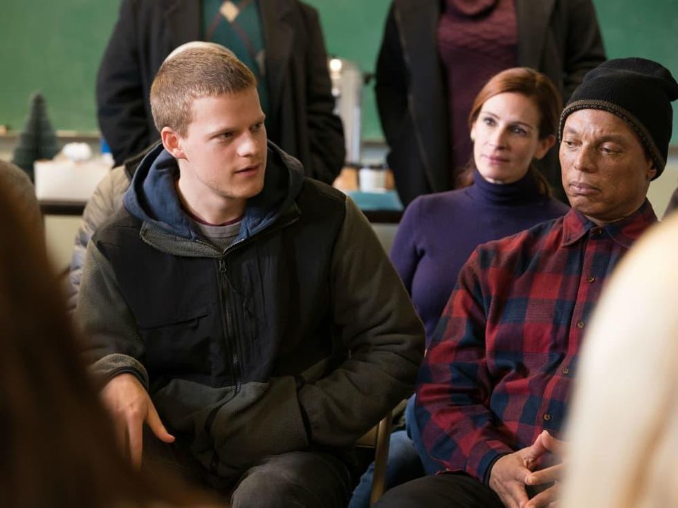 Lucas Hedges and Julia Roberts in Ben is Back