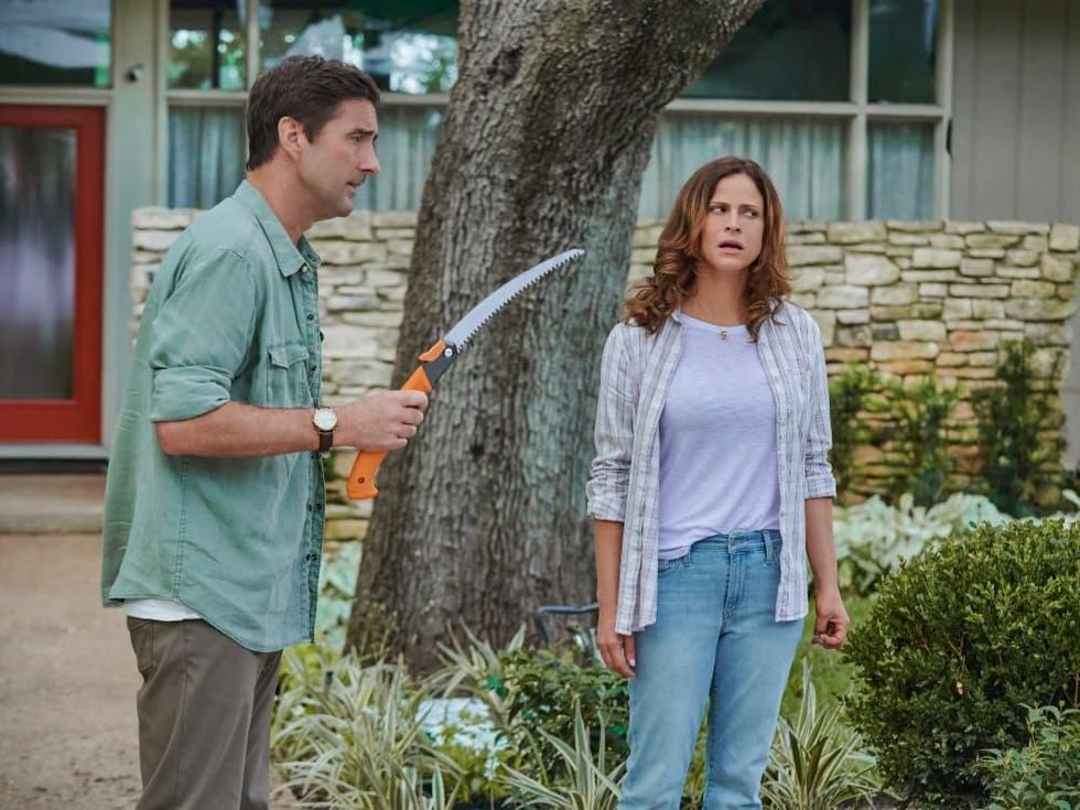 Luke Wilson and Andrea Savage Look Both Ways