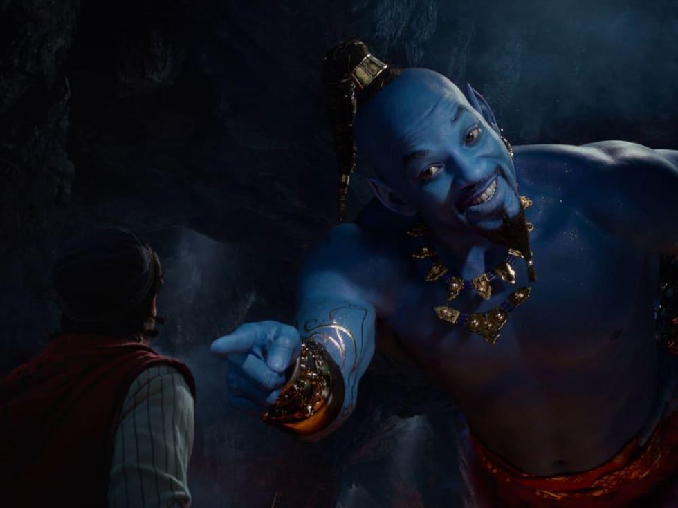 Mena Massoud and Will Smith in Aladdin