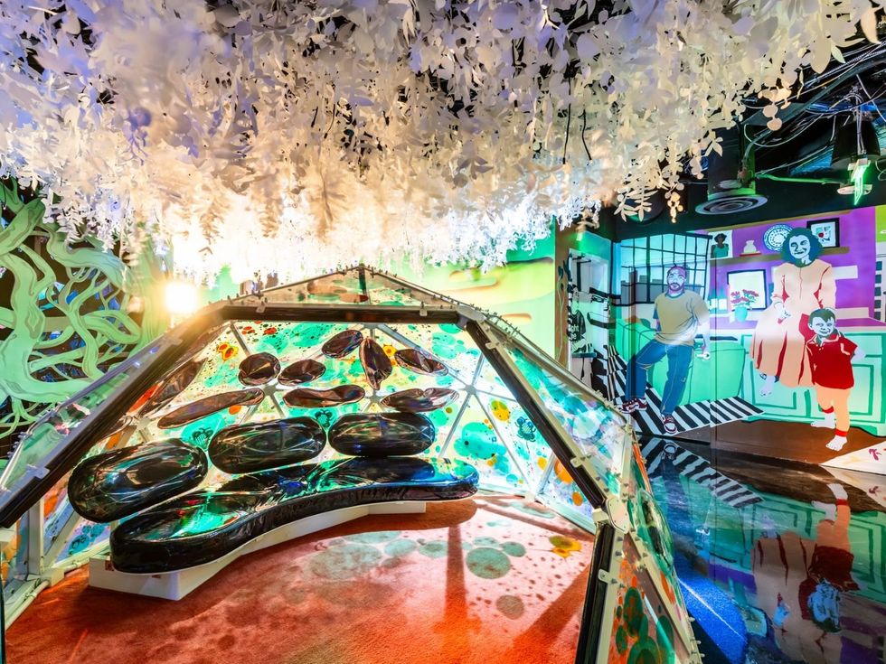 Meow Wolf Grapevine, Real Unreal