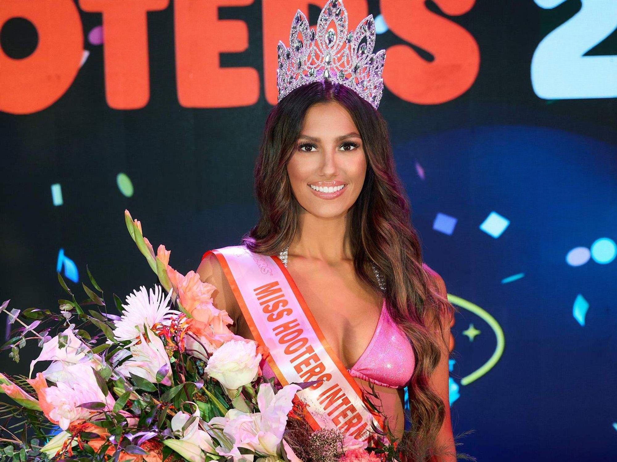 Miss Hooters International winner Cassidy Welch