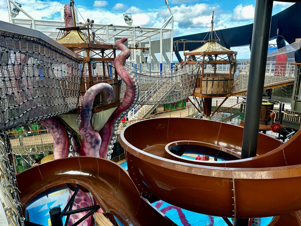 MSC Seascape pools slides