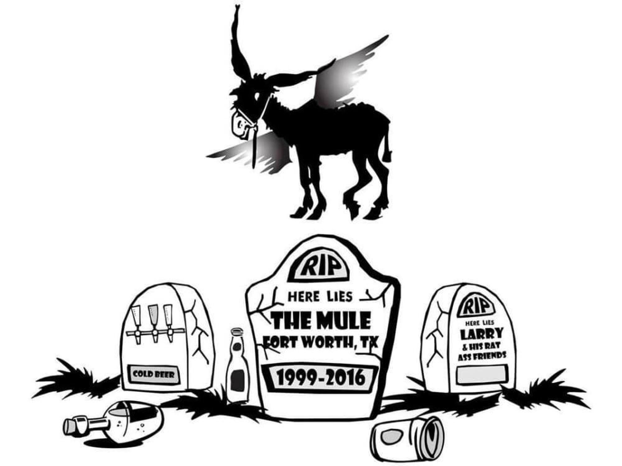 Mule Pub in Fort Worth closing sign