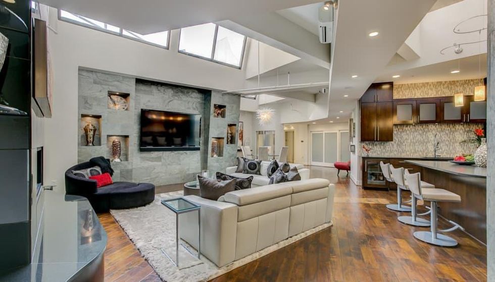 Neil P Penthouse, 411 W. 7th St, Fort Worth