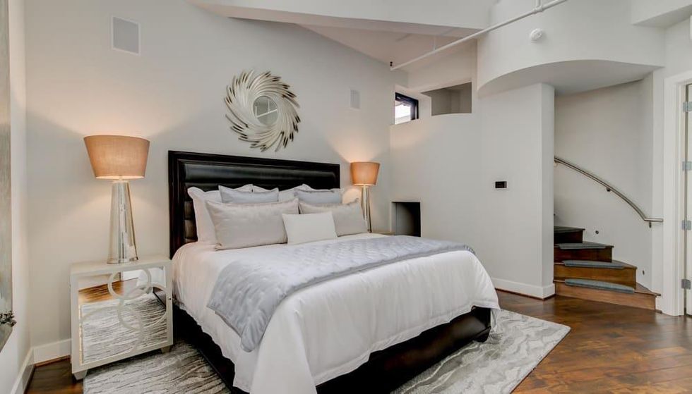 Neil P Penthouse, 411 W. 7th St, Fort Worth