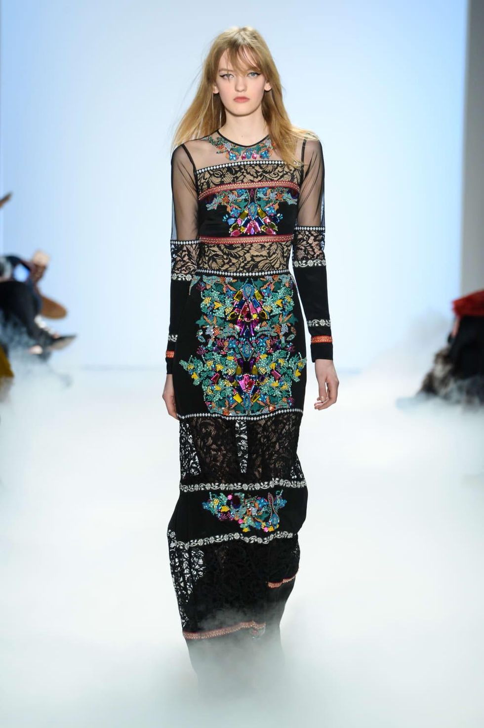 Nicole Miller fall 2016 runway show