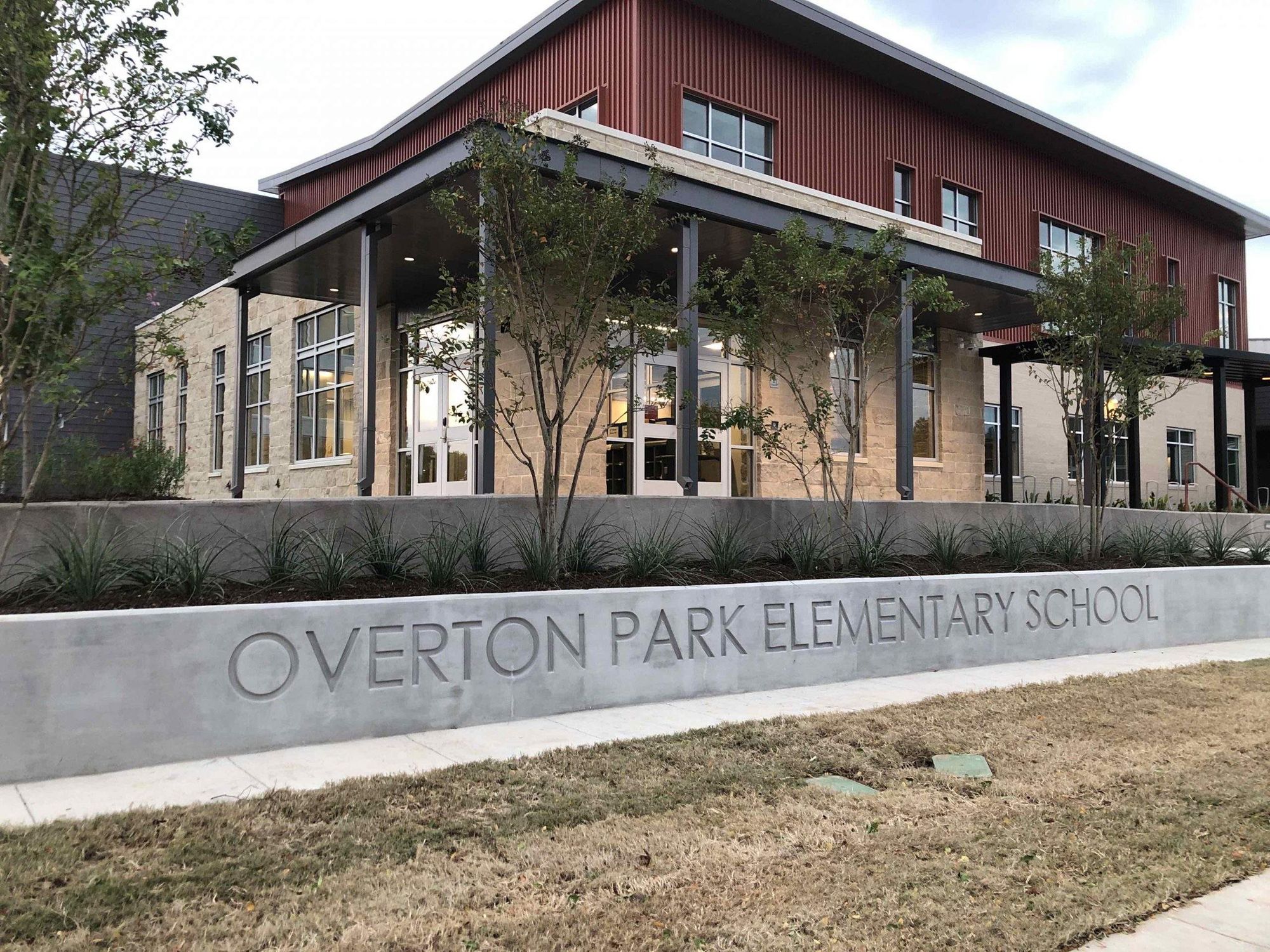 Overton Park Elementary School in Fort Worth