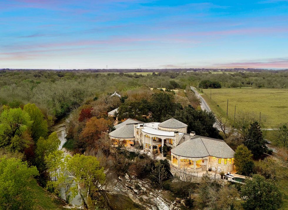 Oxbow Overlook estate