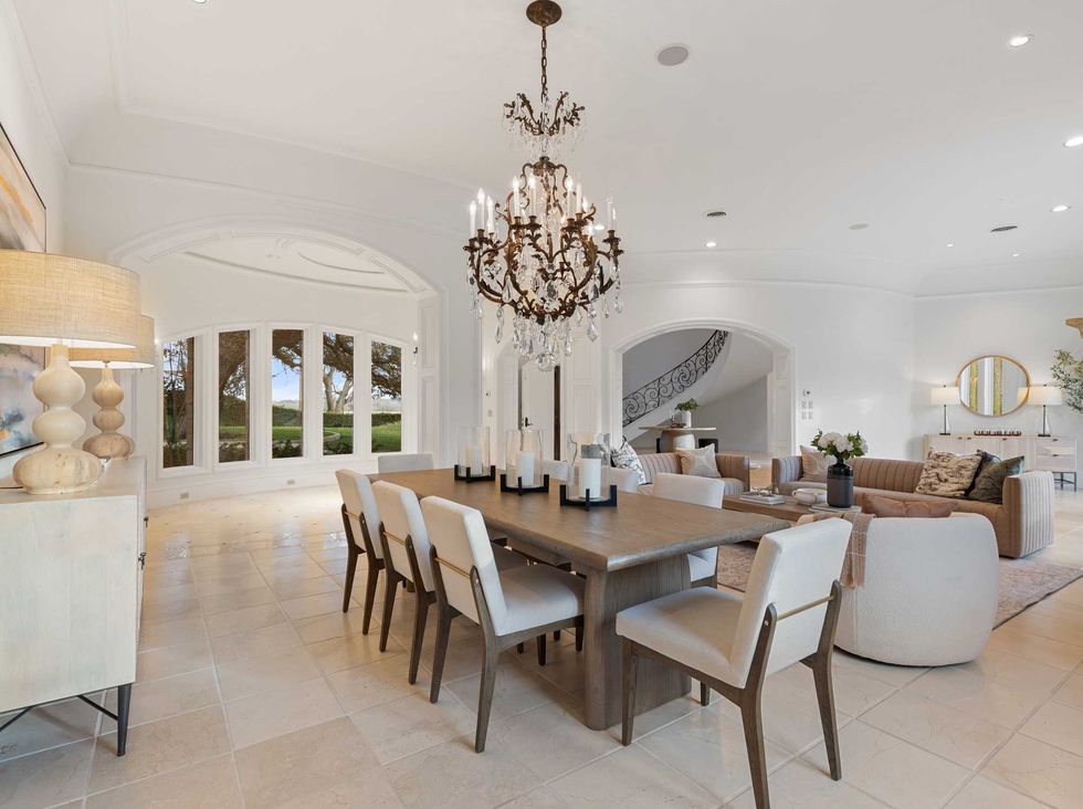 Oxbow Overlook estate