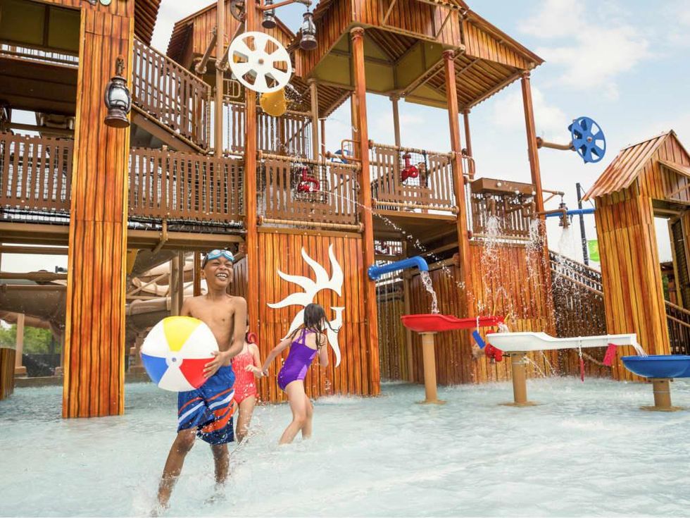 Paradise Springs water play structure at Gaylord Texan Resort