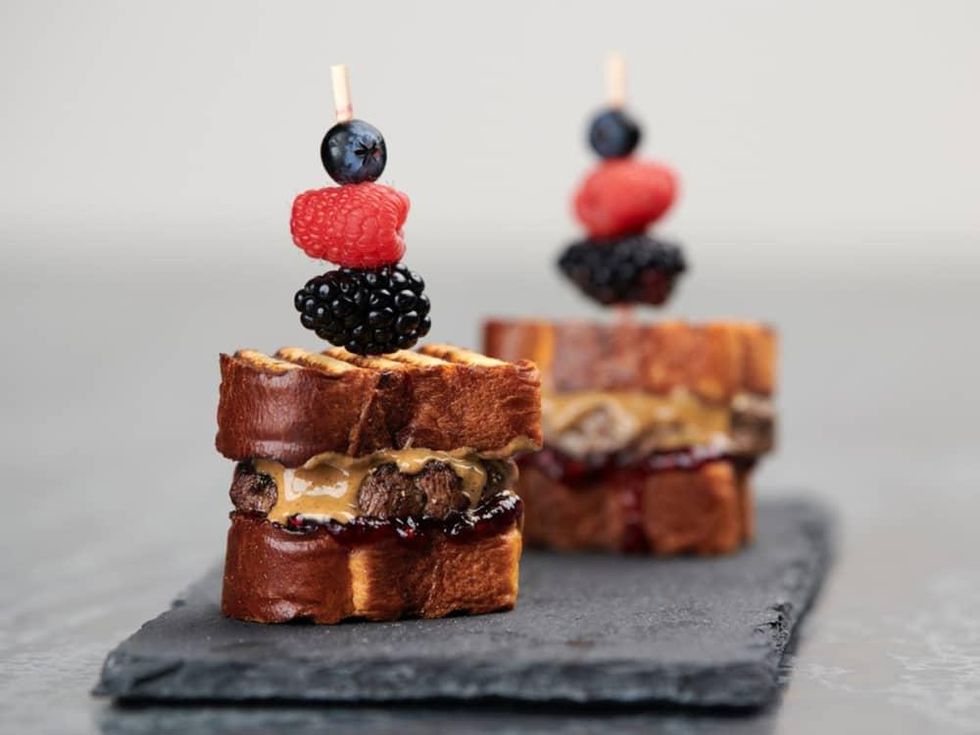 PB&J Sharing for Two