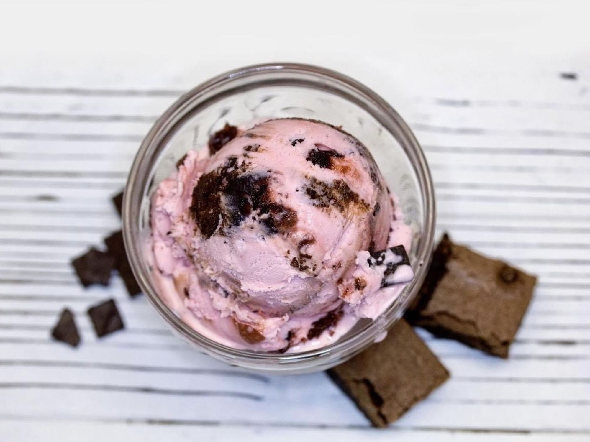 Pink ice cream with chocolate