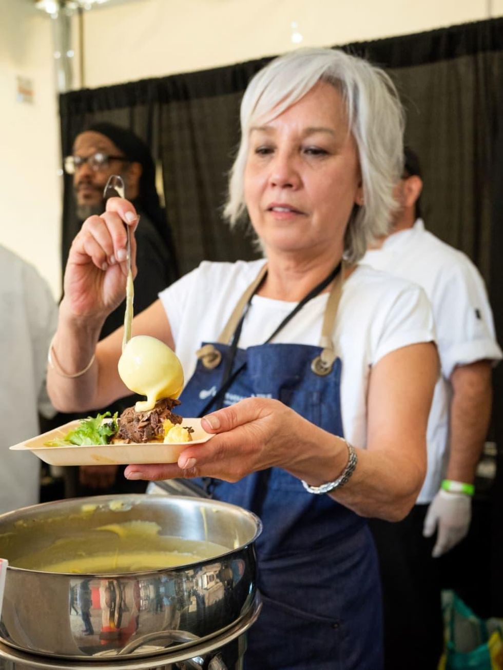 Rena Frost, Mac's on Main