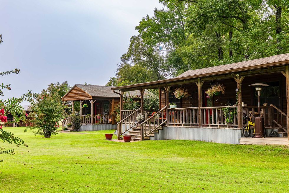 Residences at Pegasus Horse Farm in Murchison