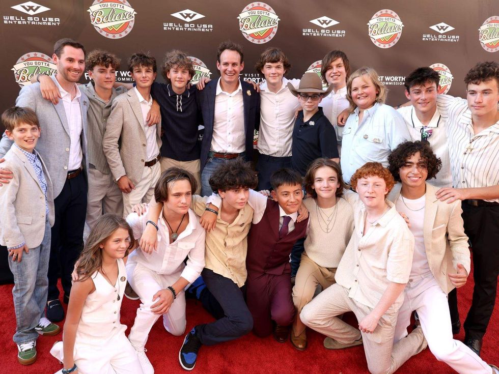 Robert Ratliff (C) and team, You Gotta Believe world premiere Fort Worth