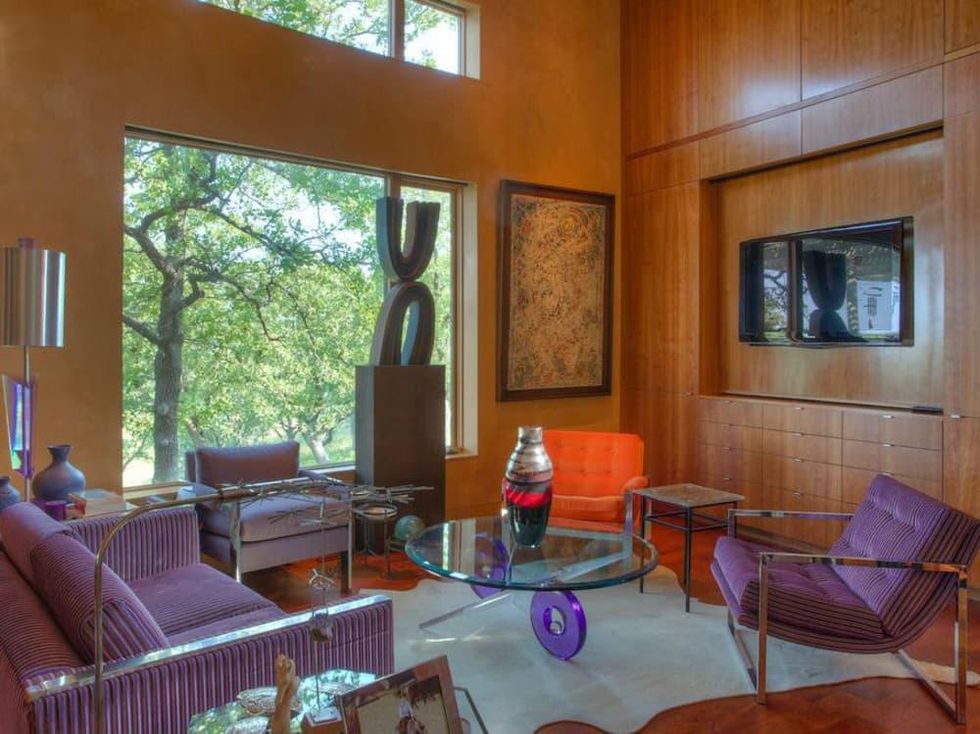 Rocking W Ranch TV Area