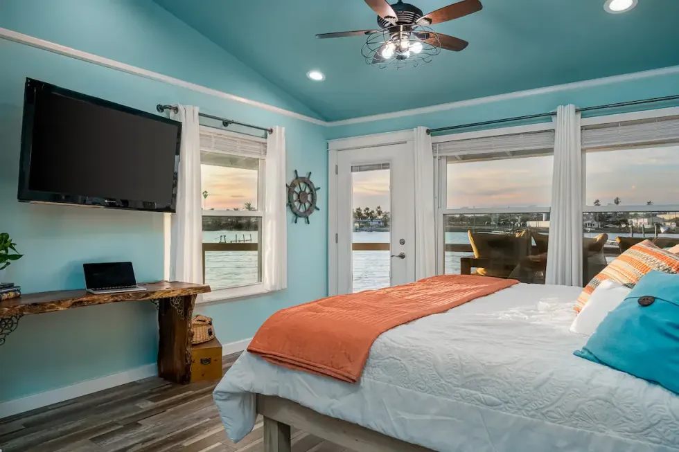 Rockport Reel Paradise Doug and Sandy Airbnb best hosts in Texas