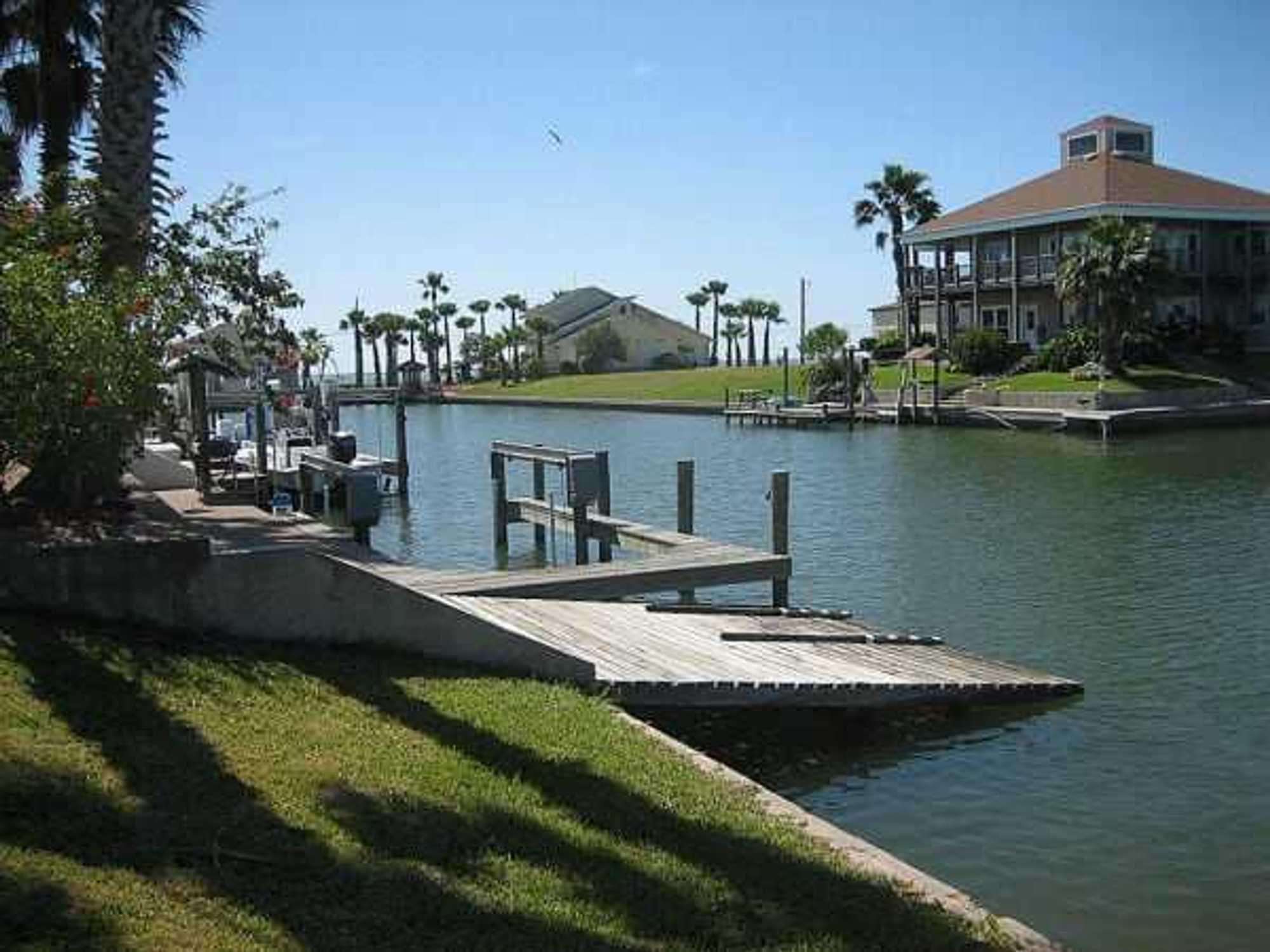 Rockport, Texas inlet houses ocean