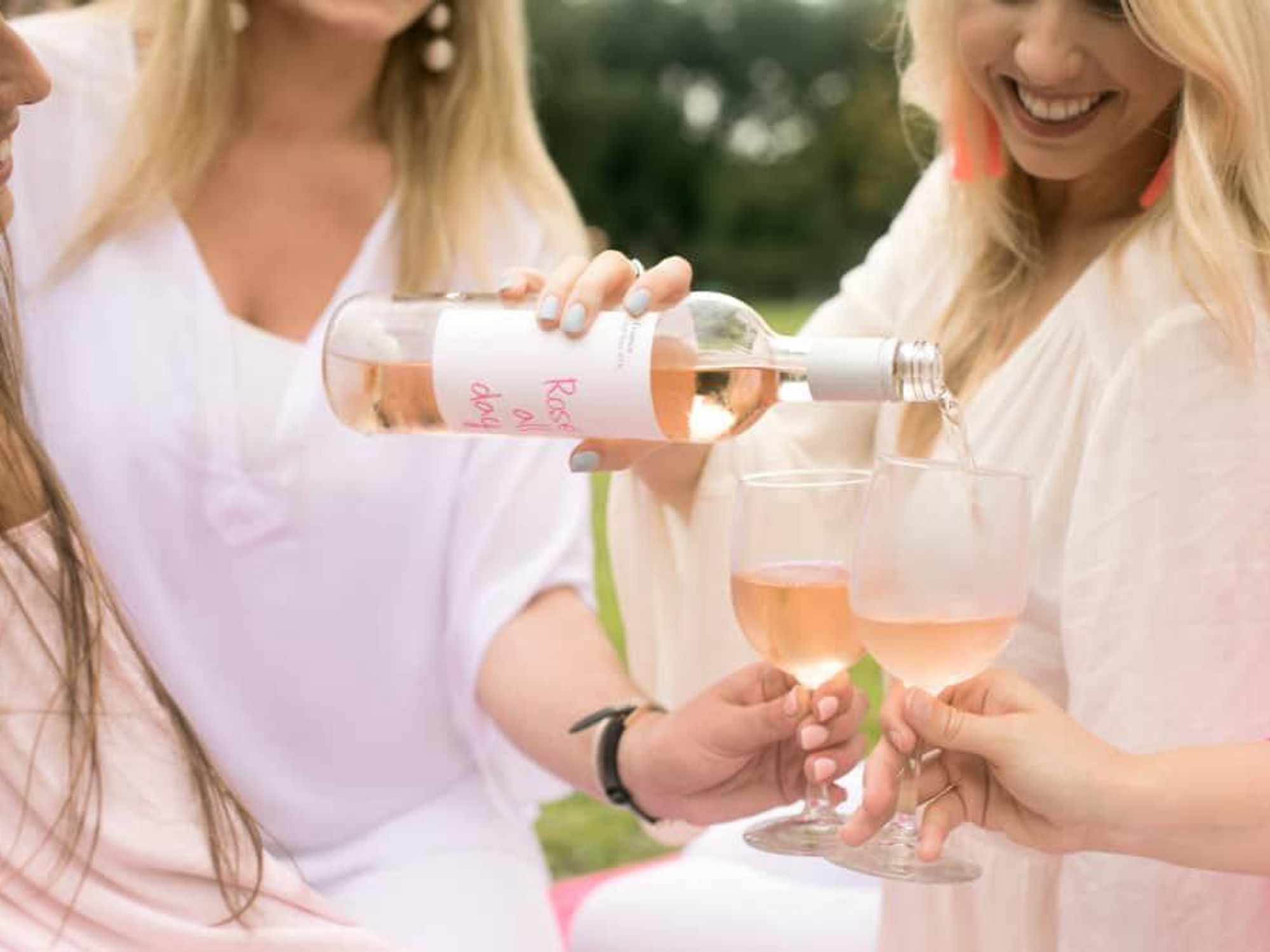 Rose all day, Galentine's