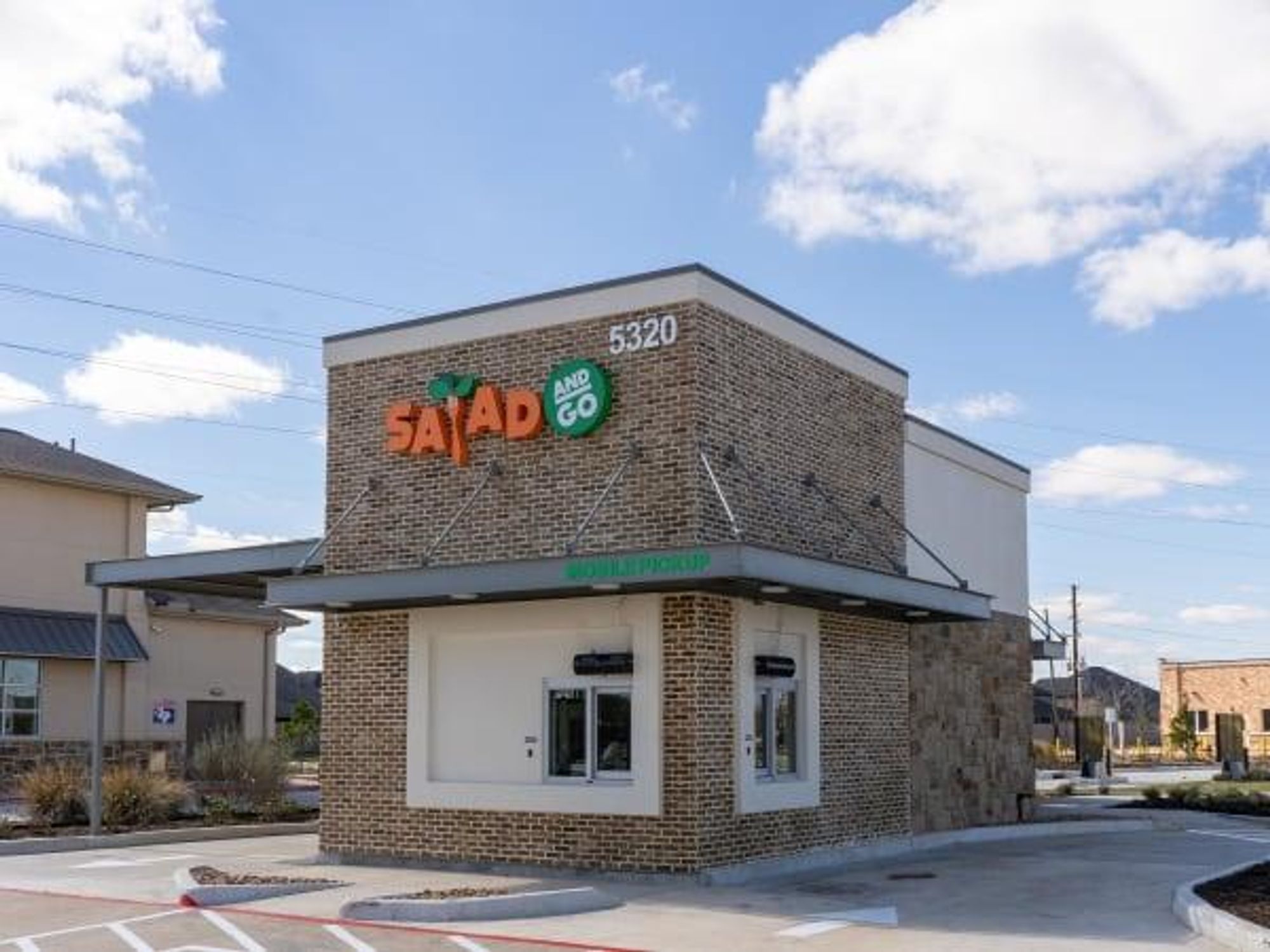 Salad and Go Katy exterior