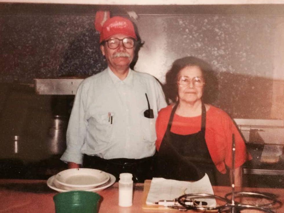 Sammy and Nena Pantoja, Sammy's Restaurant