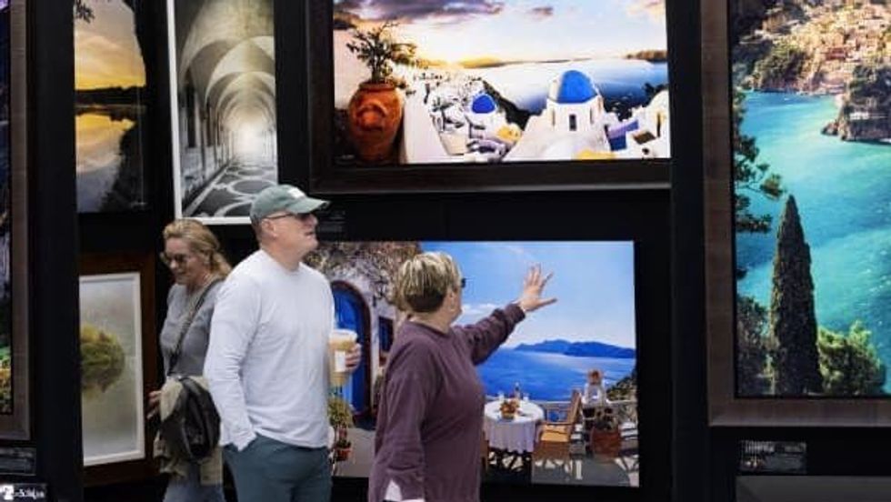 Southlake Women's Club presents Art in the Square