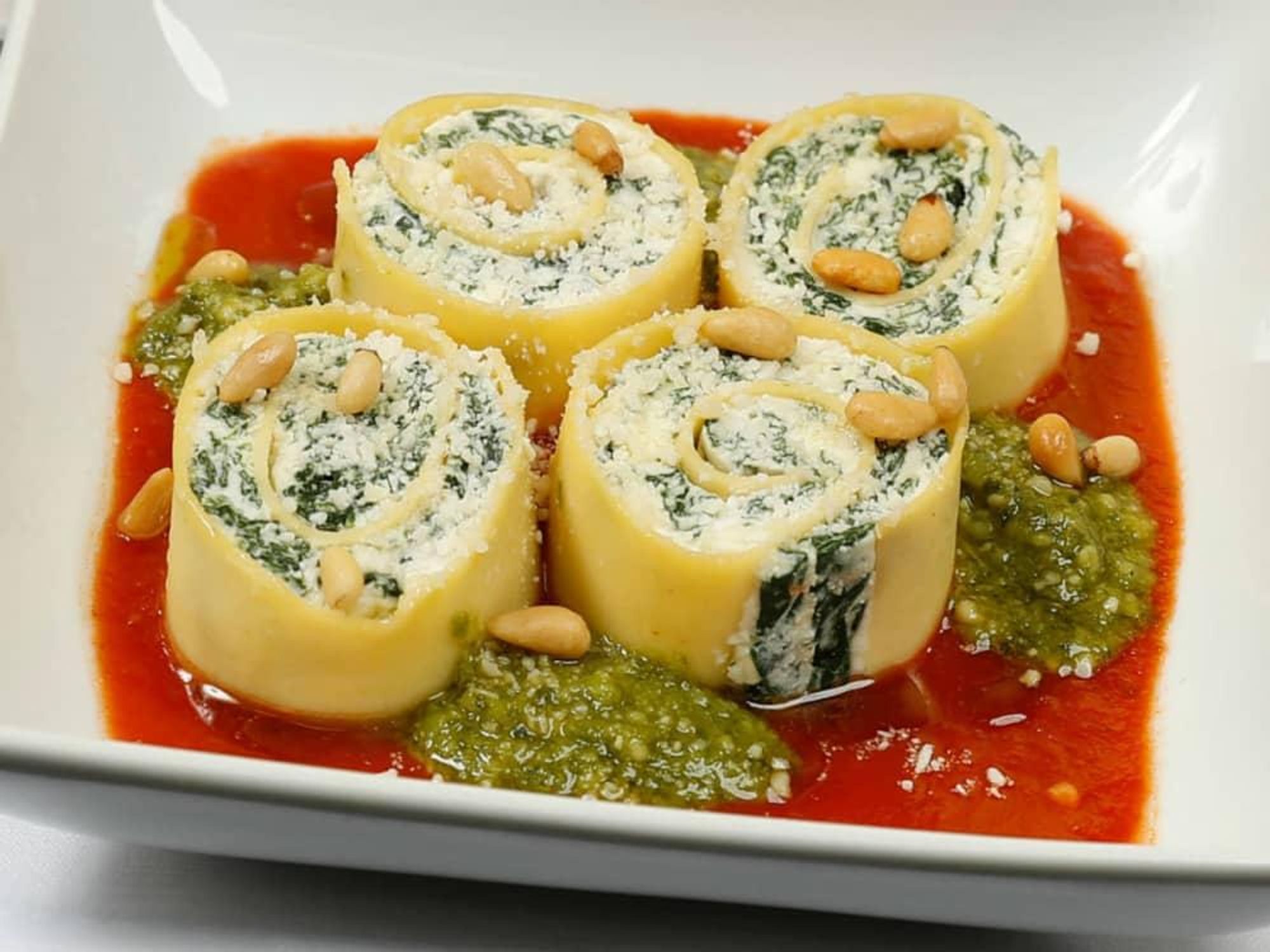 spinach ricotta rotolo pasta