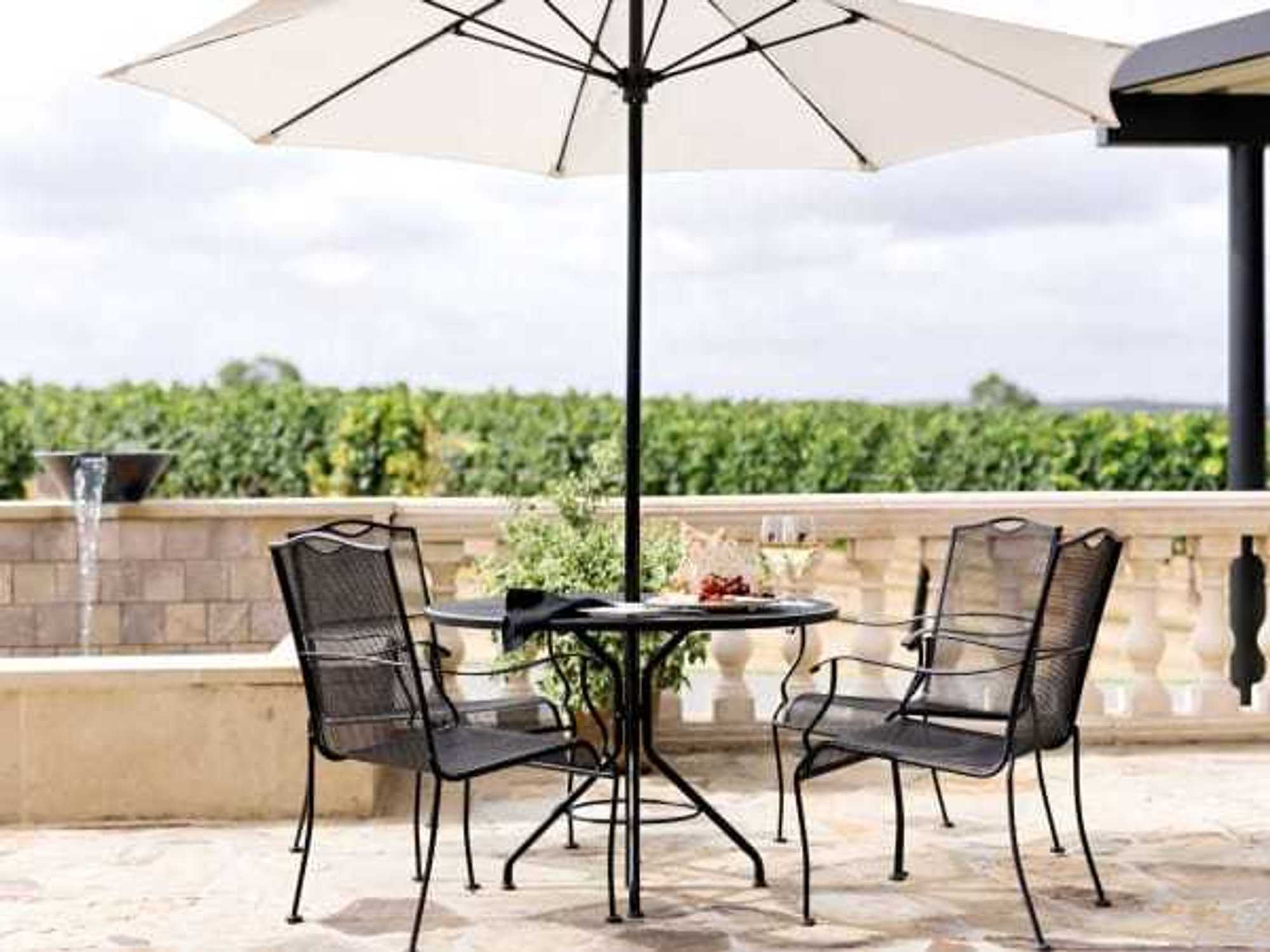 Stout's Signature restaurant at Grape Creek Vineyards in Fredericksburg