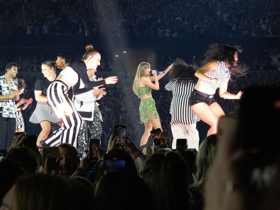 Taylor Swift 3-31-2023