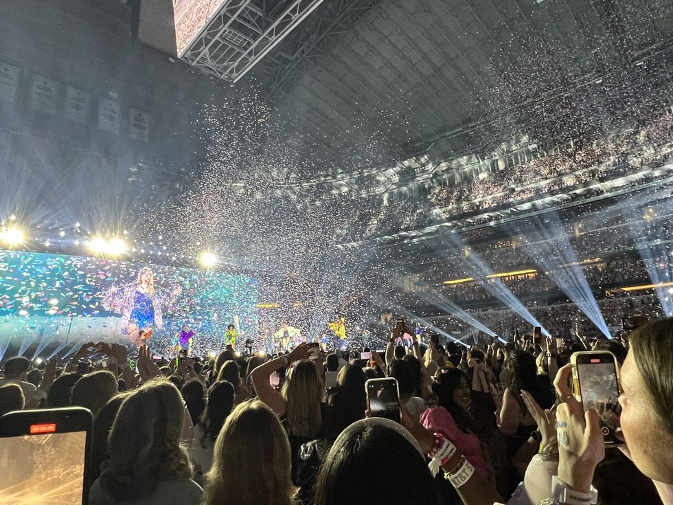 Taylor Swift 3-31-2023