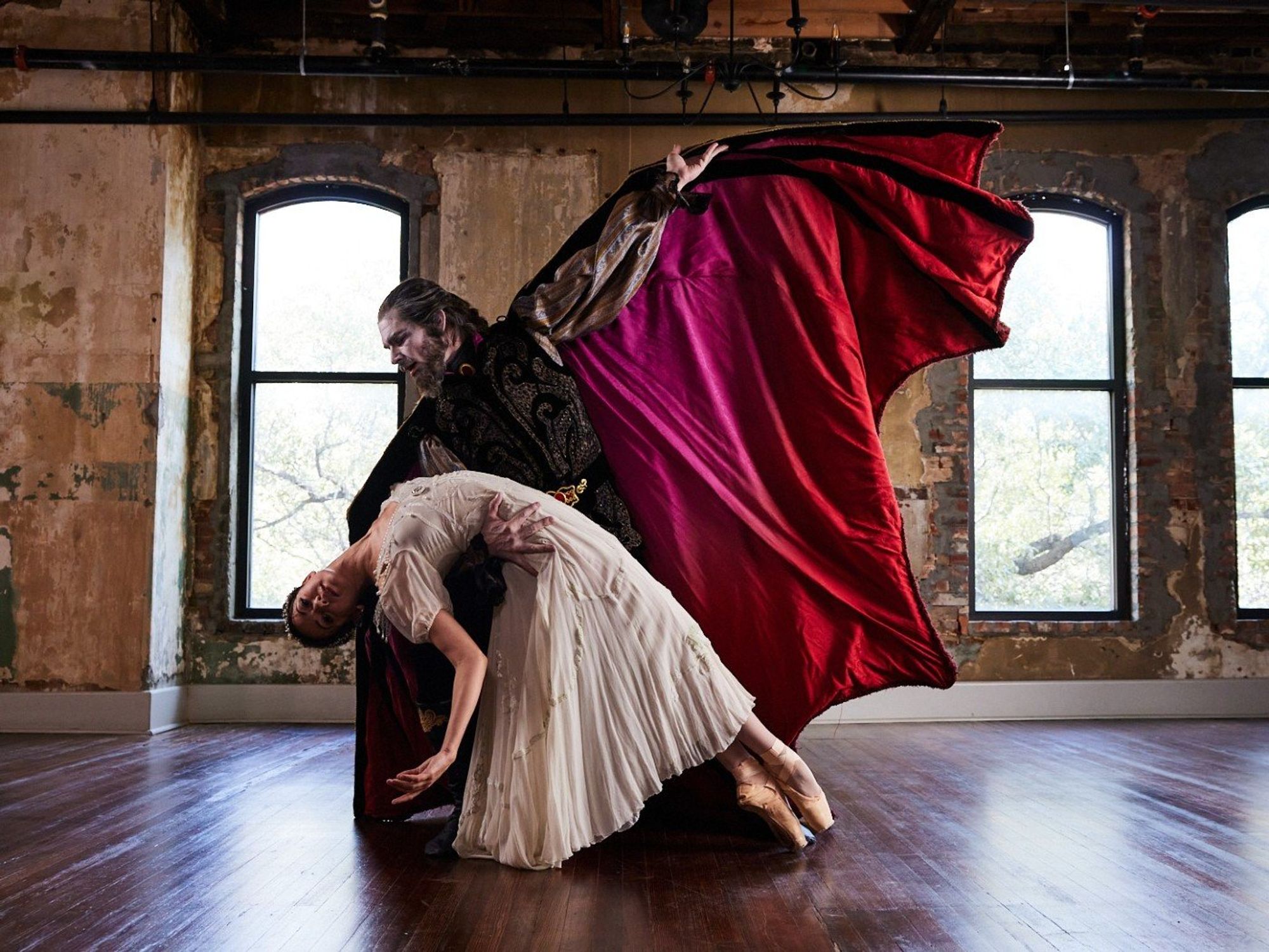 Texas Ballet Theater presents Dracula