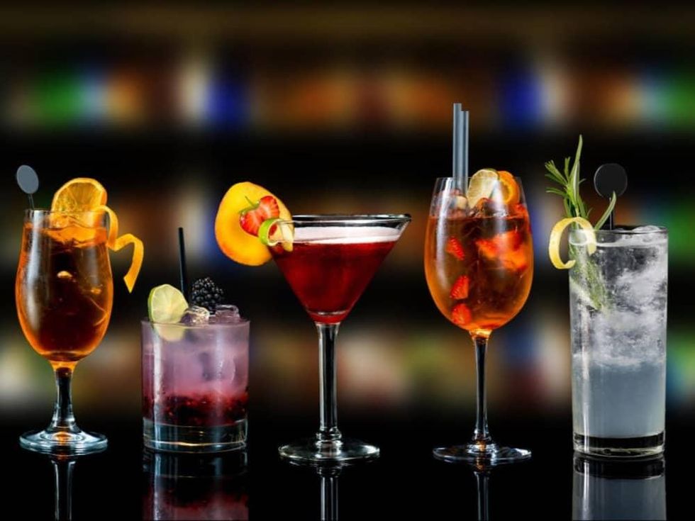 The Lazy Moose, cocktails, happy hour