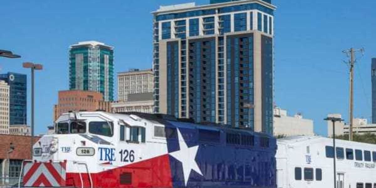Trinity Metro to give free rides across Tarrant County on 4th of July Trinity Metro to give free rides across Tarrant County on 4th of July Texas residents earn 11th highest income in U.S., study finds Texas residents earn 11th highest income in U.S., study finds Giant new H-E-B grocery store arrives near DFW Airport Peach fest leads the 6 best food and drink events in Fort Worth this week Goldee's BBQ spinoff Ribbee's to close current Fort Worth location