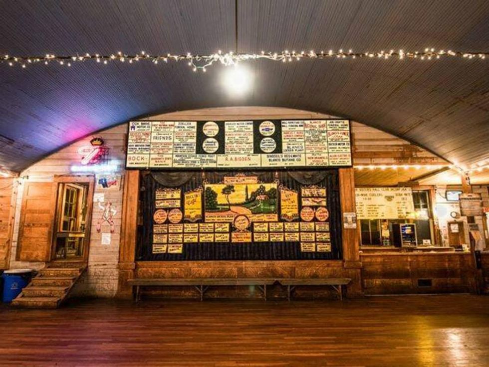 Twin Sisters Dance Hall Blanco Texas