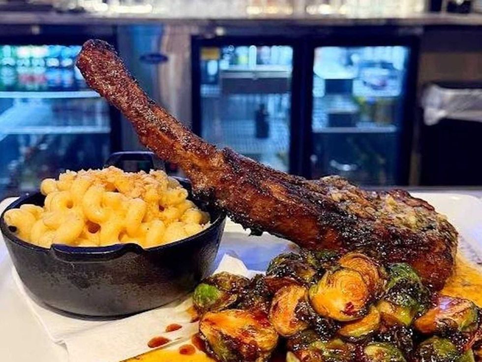 \u200bRex's Bar & Grill