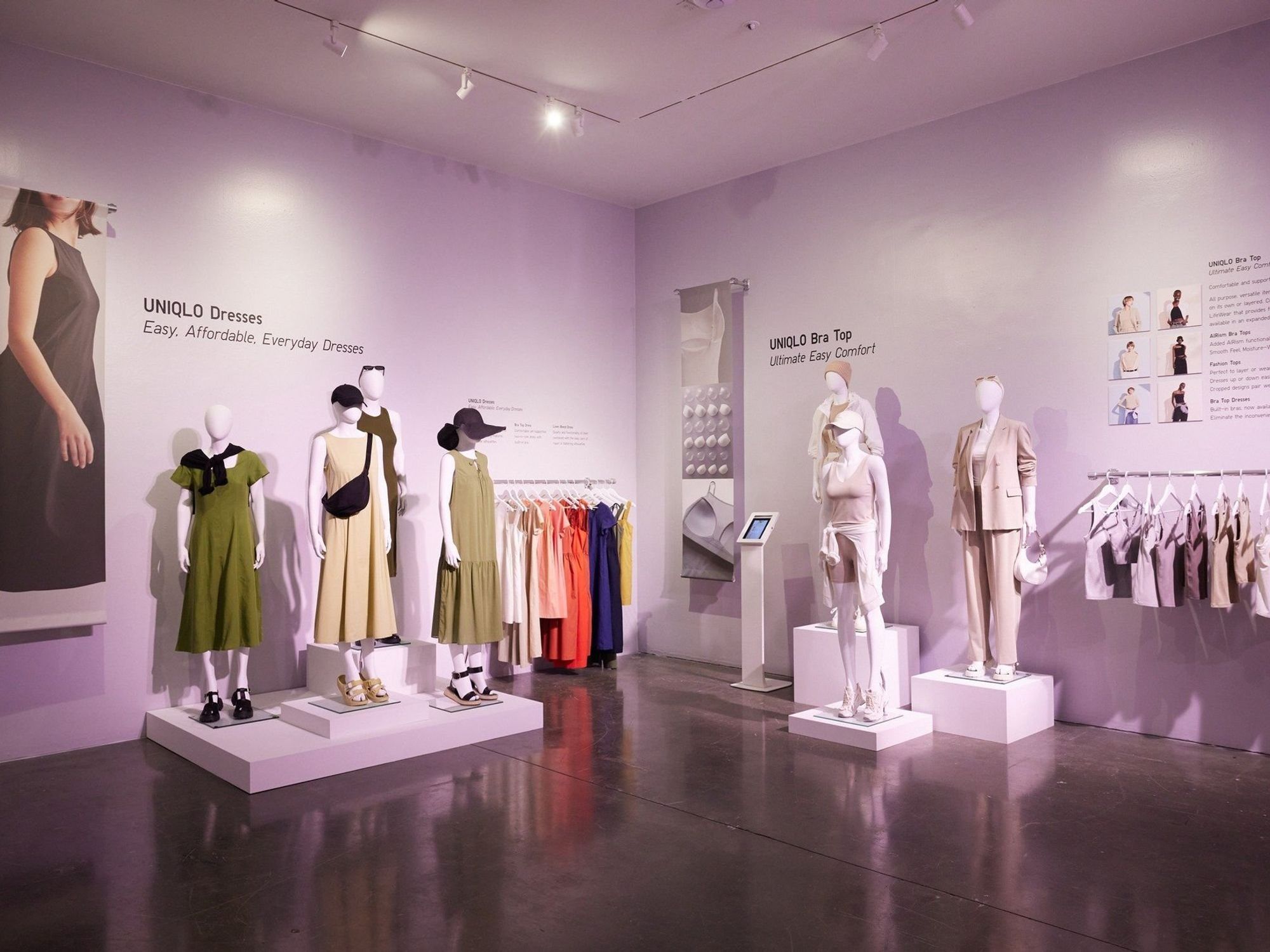 Uniqlo fashion display