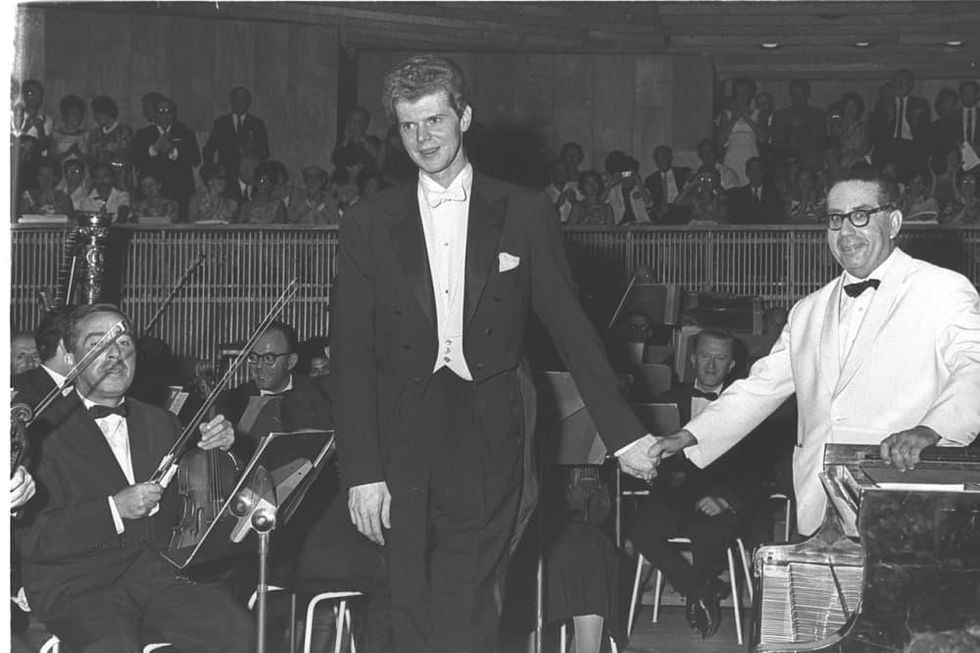 Van Cliburn with conductor George Singer, Israel, 1962