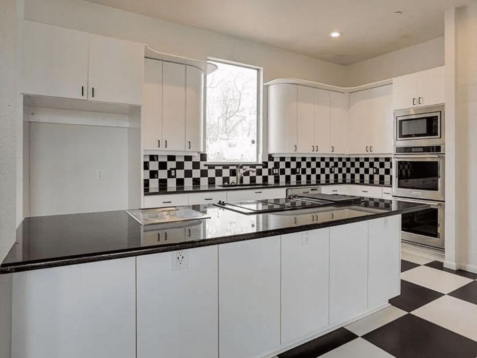 Vinnie Paul house, 1209 Hickory Valley Ct., Arlington