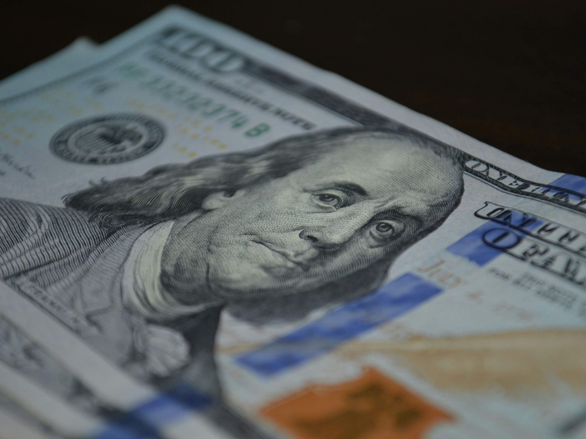 Wealth, top 1 percent earners in Texas, income threshold