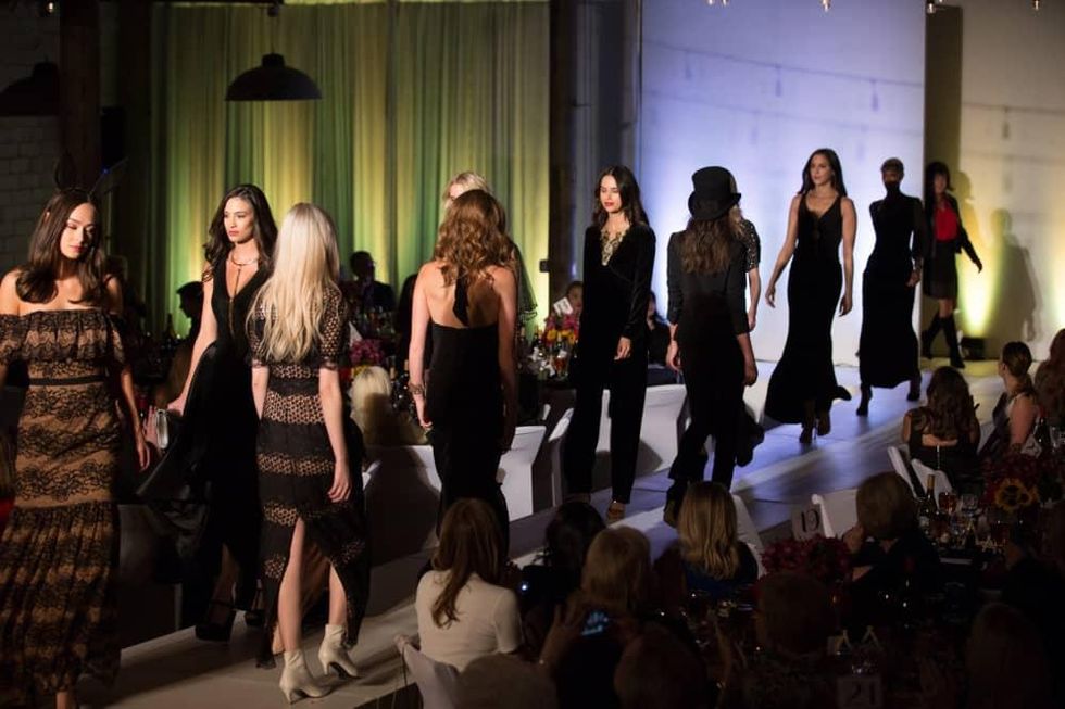 Wine Women & Shoes, fashion show