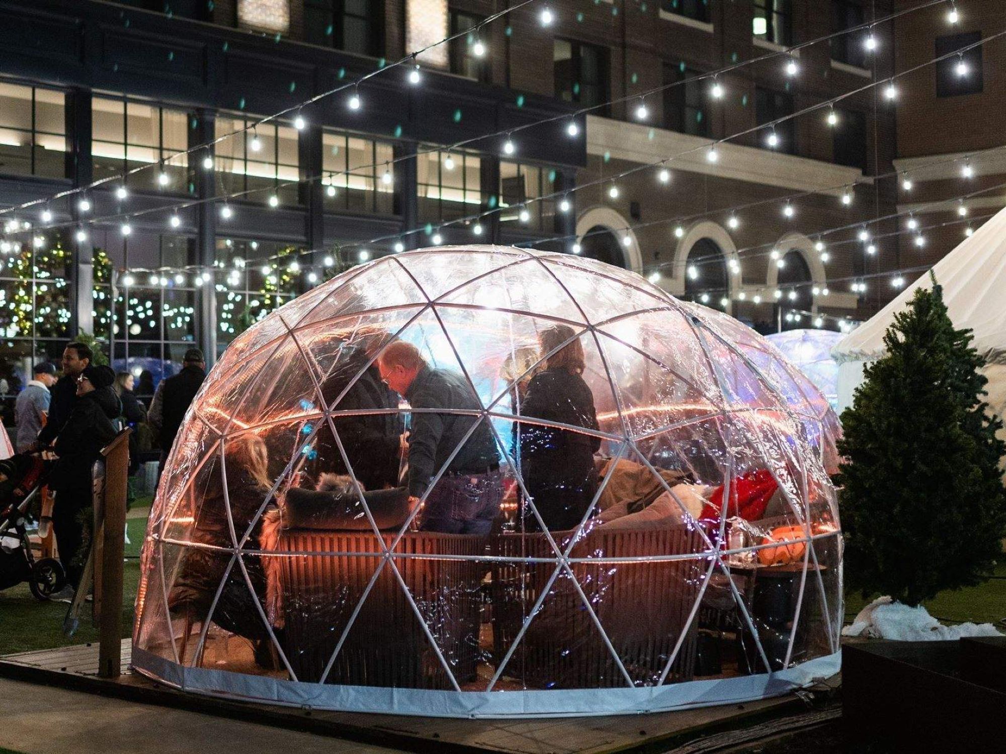 Winter Wonderland Bubbles, holiday igloo bars, Hotel Vin, Grapevine